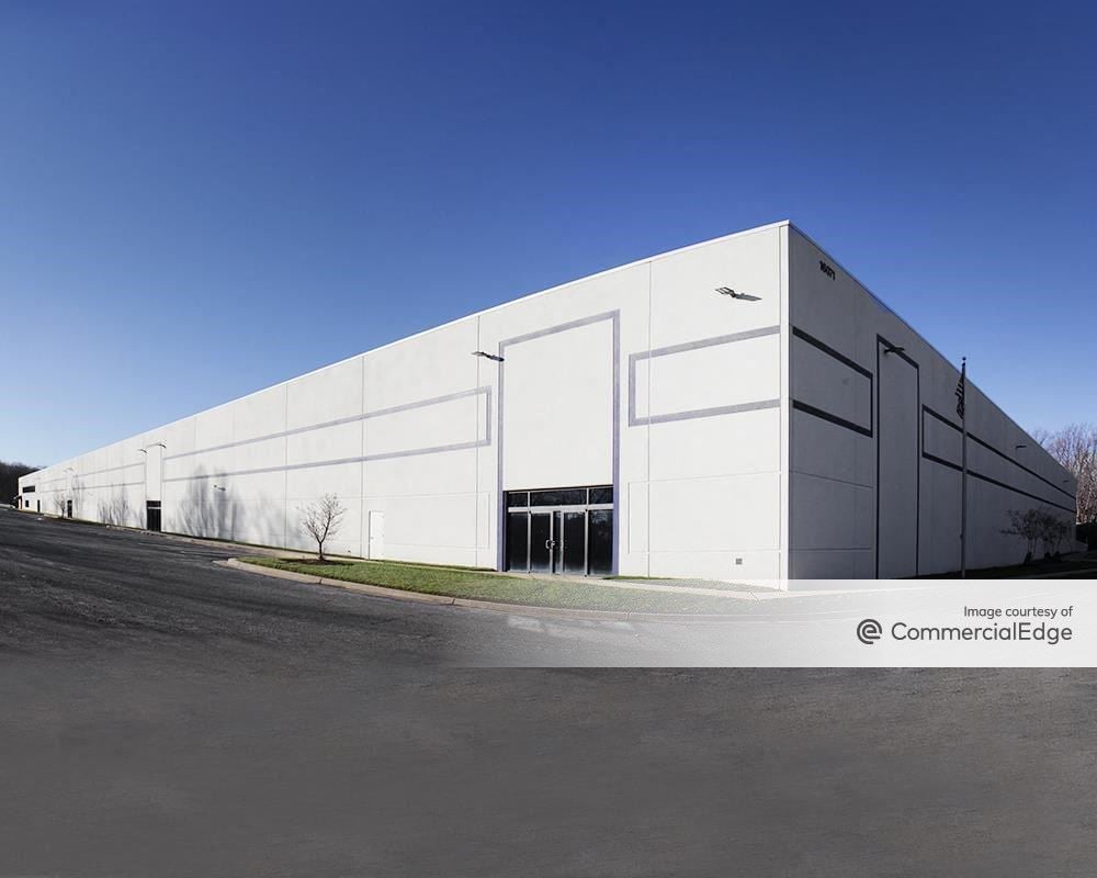 16071 Industrial Drive