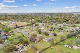 100 E Gruver Cir