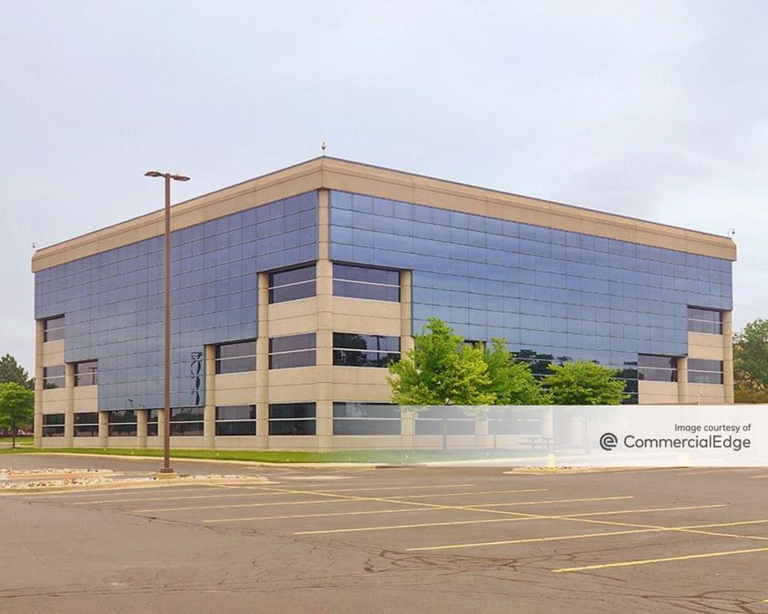 500 Town Center Drive, Dearborn, MI | CommercialSearch