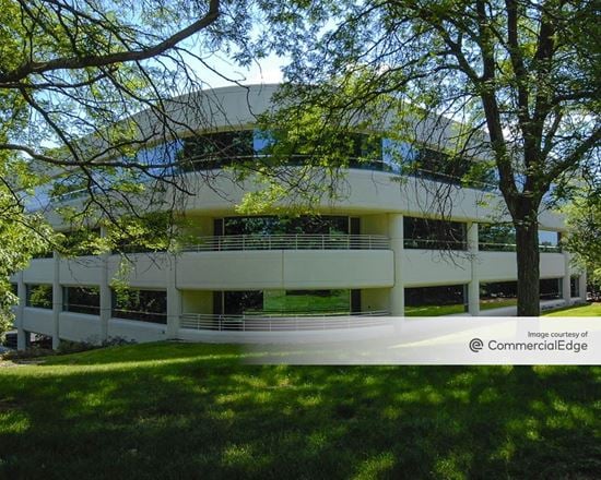 100 Northfield Drive
