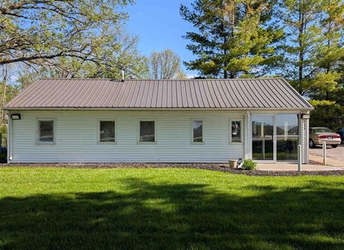 1135 Walnut Street