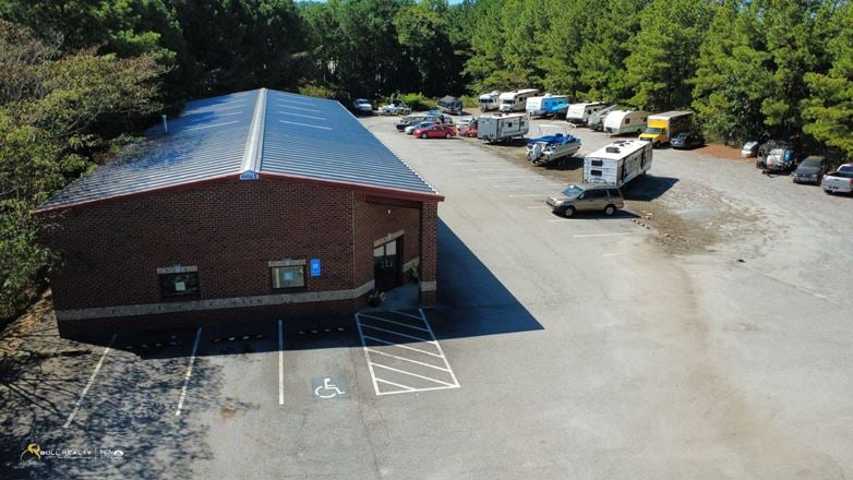 Auto Repair Building on ±2.65 AC