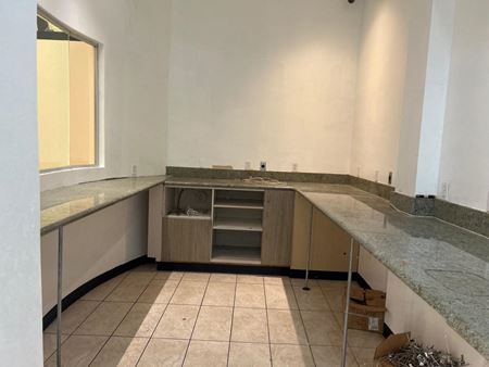 P05      Space Photo Gallery 4