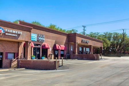Retail space for Rent at 13212 Huebner Rd in San Antonio