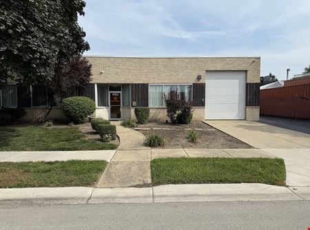 Industrial space for Rent at 990 Criss Cir., in Elk Grove Village