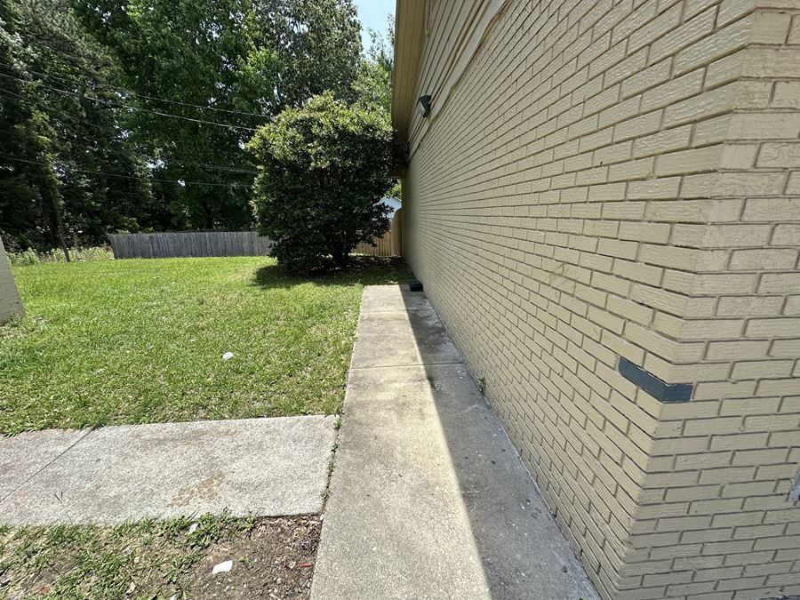 4137B Ladson Road