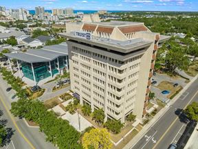 1777 Main Street Truist Building Direct Lease