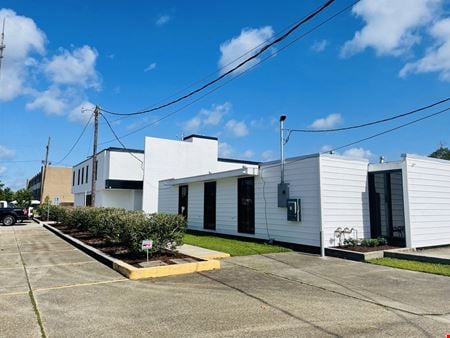 Commercial space for Rent at 3505 Behrman Pl in New Orleans