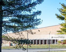 Forsgate Corporate Center - 120 Herrod Blvd