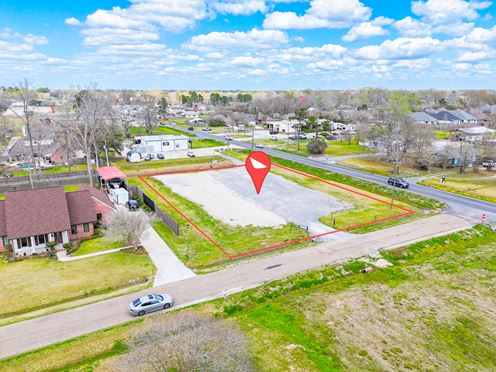 Soft-Corner Development Site on Hwy 44