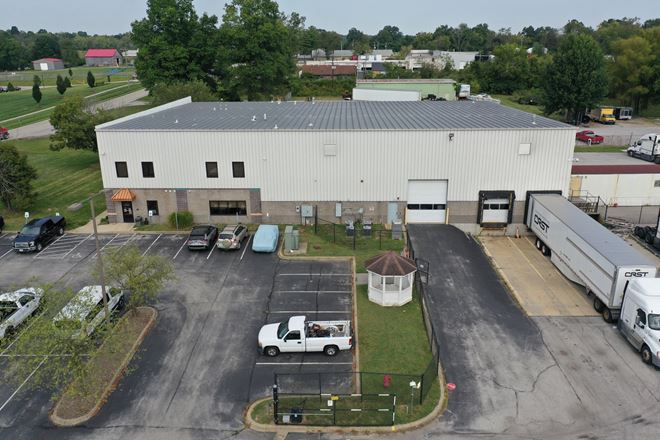 2903 S English Station Rd