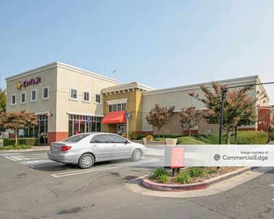 Shady Willow Plaza