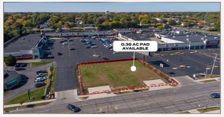 Retail space for Rent at 4497 Kenny Road in Columbus