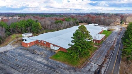 Industrial space for Sale at 2292 Skyview Dr in Centerville