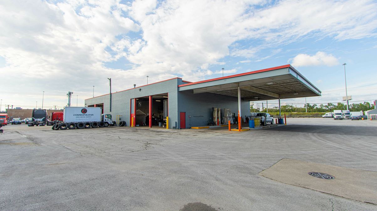 90 Door Truck Terminal for Lease | Divisible | 3000 W. 36th Street, Chicago, IL 60632