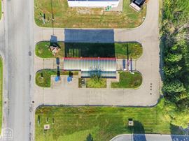 2823 Creek Dr