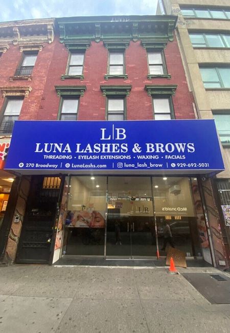 Retail space for Rent at 270 Broadway in Brooklyn