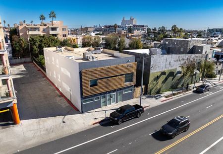 Office space for Rent at 1212 N LA Brea Ave in Los Angeles