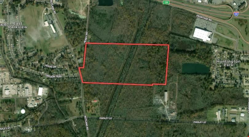 83.6+/- AC Less than 1 Mile from I-20 in Monroe, LA