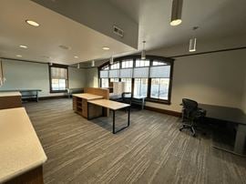 600 E. 7th Street, 2nd Floor