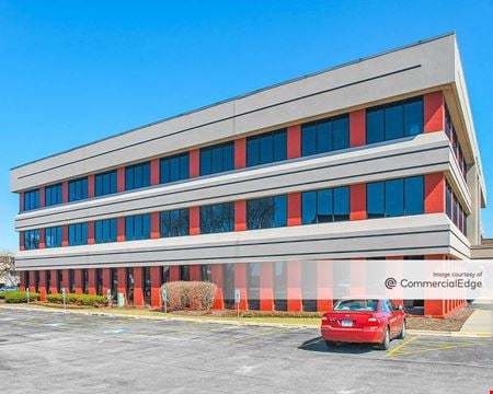 Office space for Rent at 823 Commerce Drive in Oak Brook
