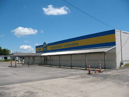 11,527 SF Commercial Building Located on 1.59 Acres - Cape Girardeau