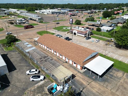 1 Acre - Owner-User or Redevelopment Opportunity on Highway 80 - Pearl, MS