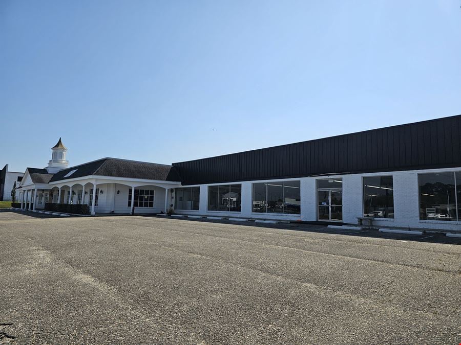 Mobile Retail Space Available