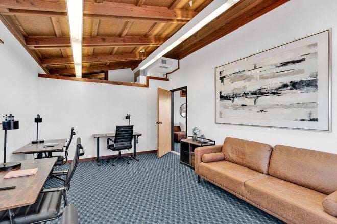 851 Irwin St | 29,923 SF | Office Building