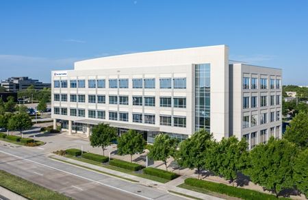 Office space for Rent at 17051 North Dallas Parkway in Addison