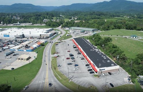 Middlesboro Crossing