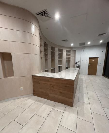 B114     Space Photo Gallery 3