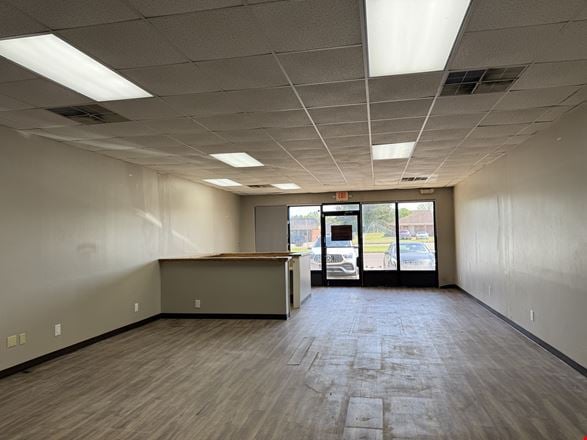 3042-3058 Goodman Road