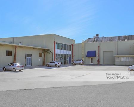Photo of commercial space at 665 Lenfest Road in San Jose