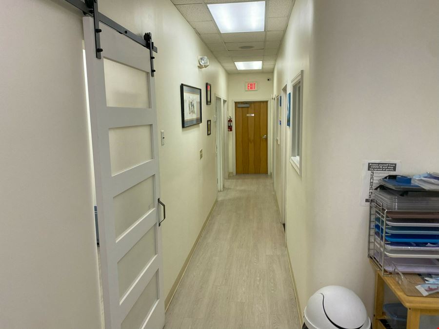 2727 Plaza