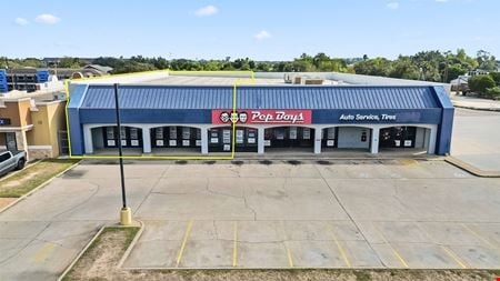 Retail space for Rent at 609 S 10th St in McAllen