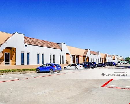 Industrial space for Rent at 2425 McIver Lane in Carrollton