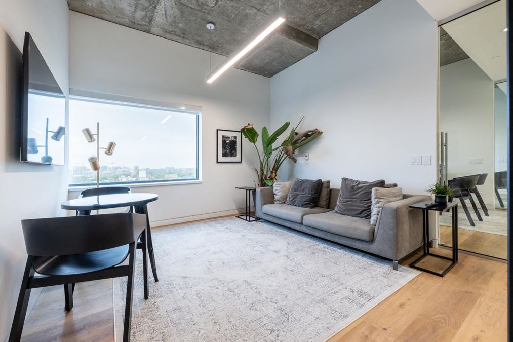 555 Richmond Street West 