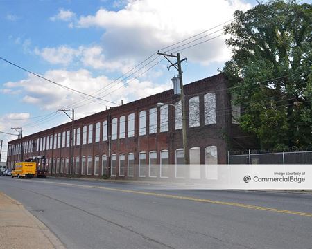 Industrial space for Rent at 6795 New State Road in Philadelphia