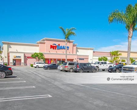 Commercial space for Rent at 21835 Hawthorne Blvd in Torrance