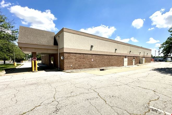 2515 N Knoxville Ave