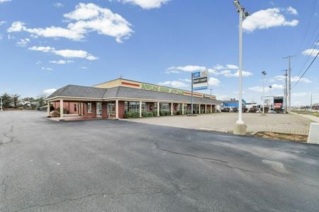 Retail space for Sale at 1079 N Main St in Bowling Green