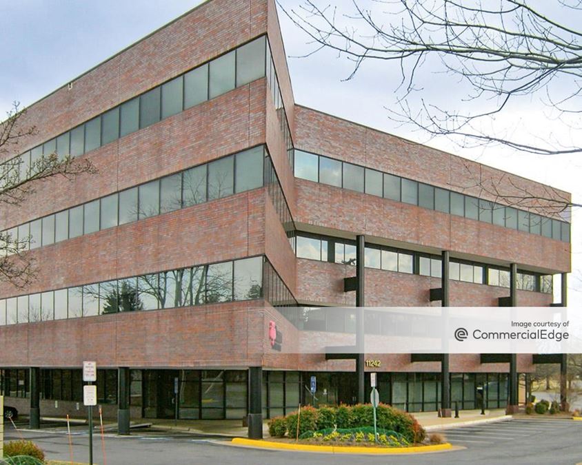 Fairfax Ridge 11242 Waples Mill Road Office Building