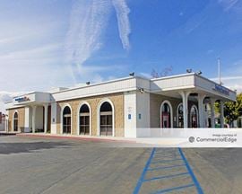Cypress Plaza