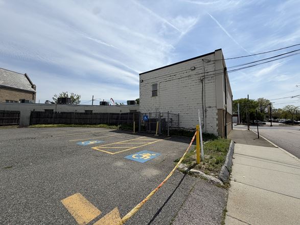 182-184 Taunton Avenue