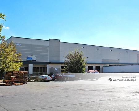 Photo of commercial space at 1630 Satellite Blvd in Duluth