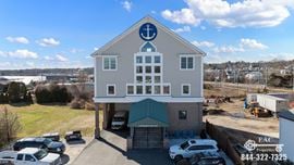 4 Broadway Avenue Groton CT 