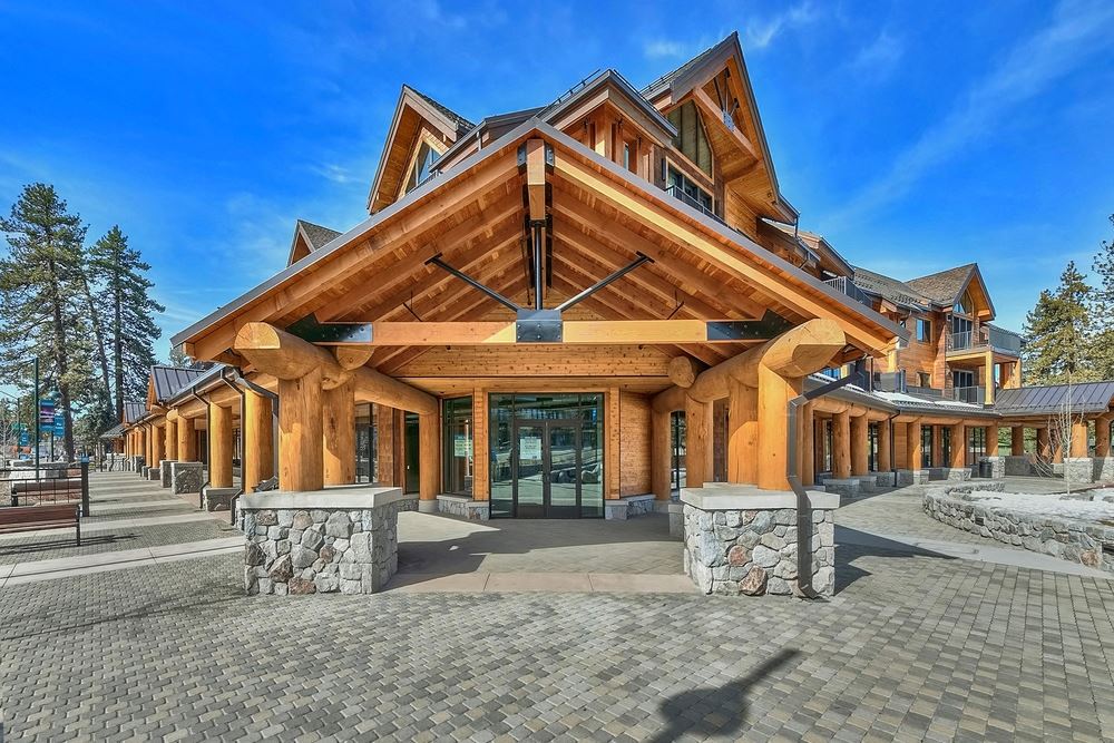 Zalanta Chateau Retail