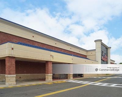 Turnpike Plaza
