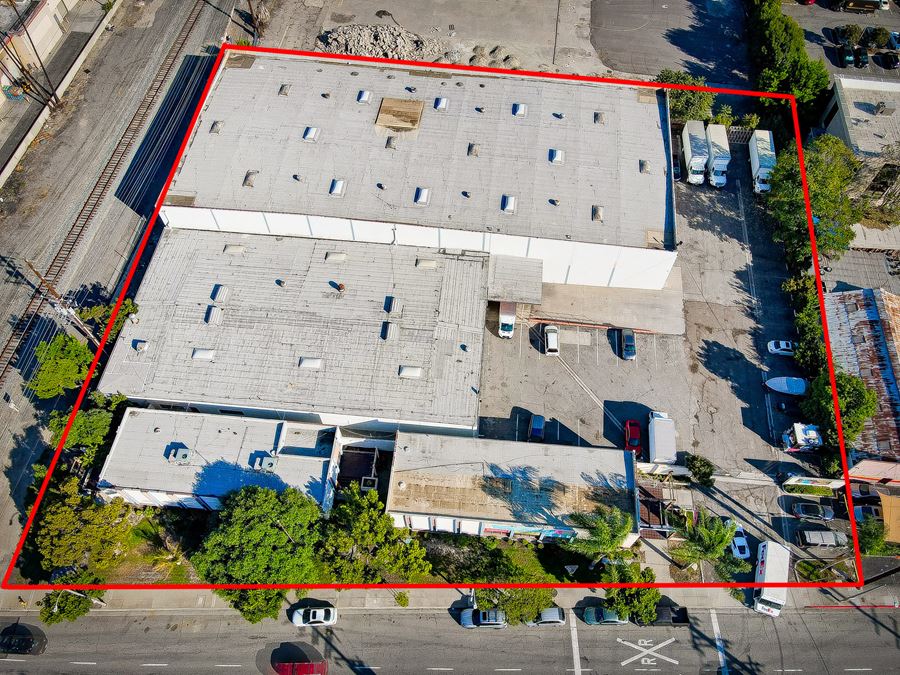 11400 Downey Ave